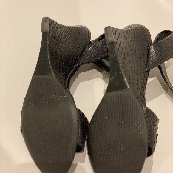 Celine Strappy Sandals. Size 7 - Picture 4 of 8
